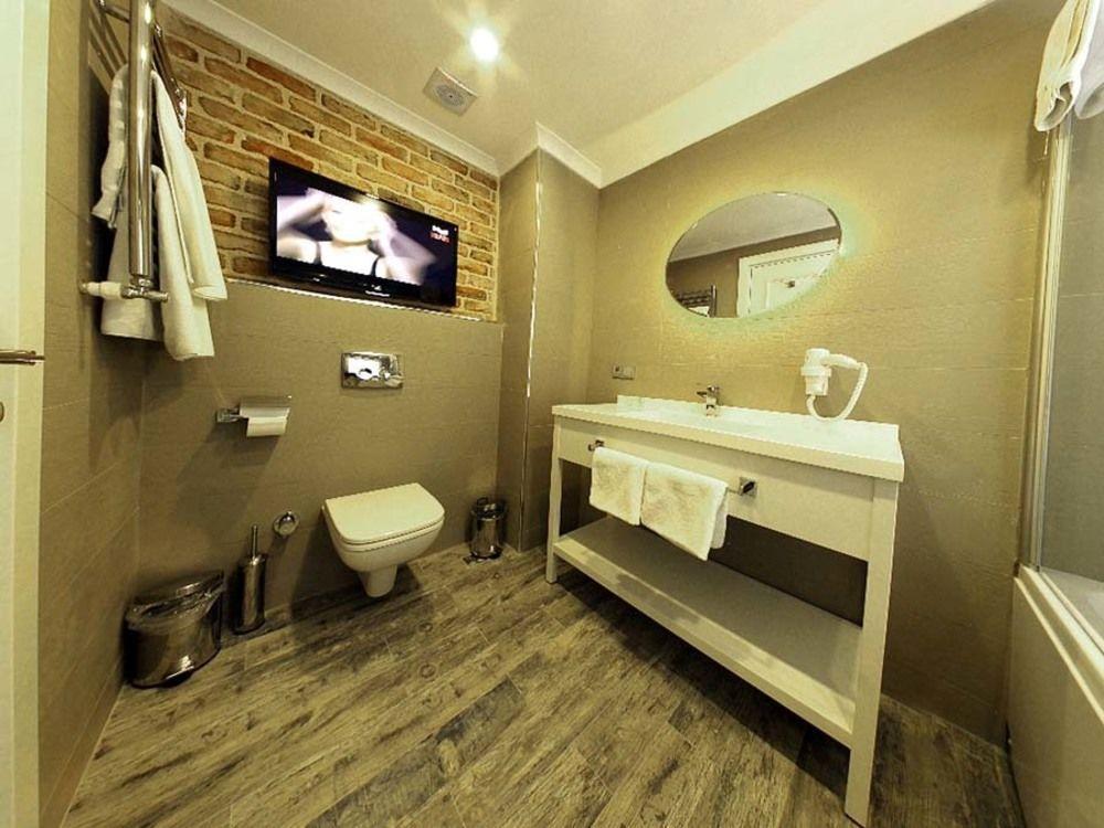 Taksim Santa Lucia Hotel Estambul Exterior foto